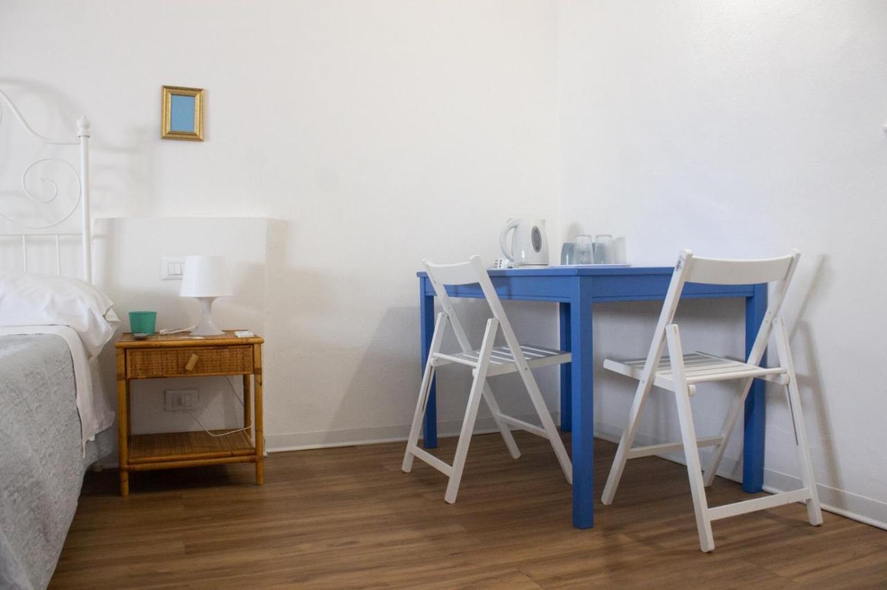 Terrasini 2000 Home Holidays Buitenkant foto