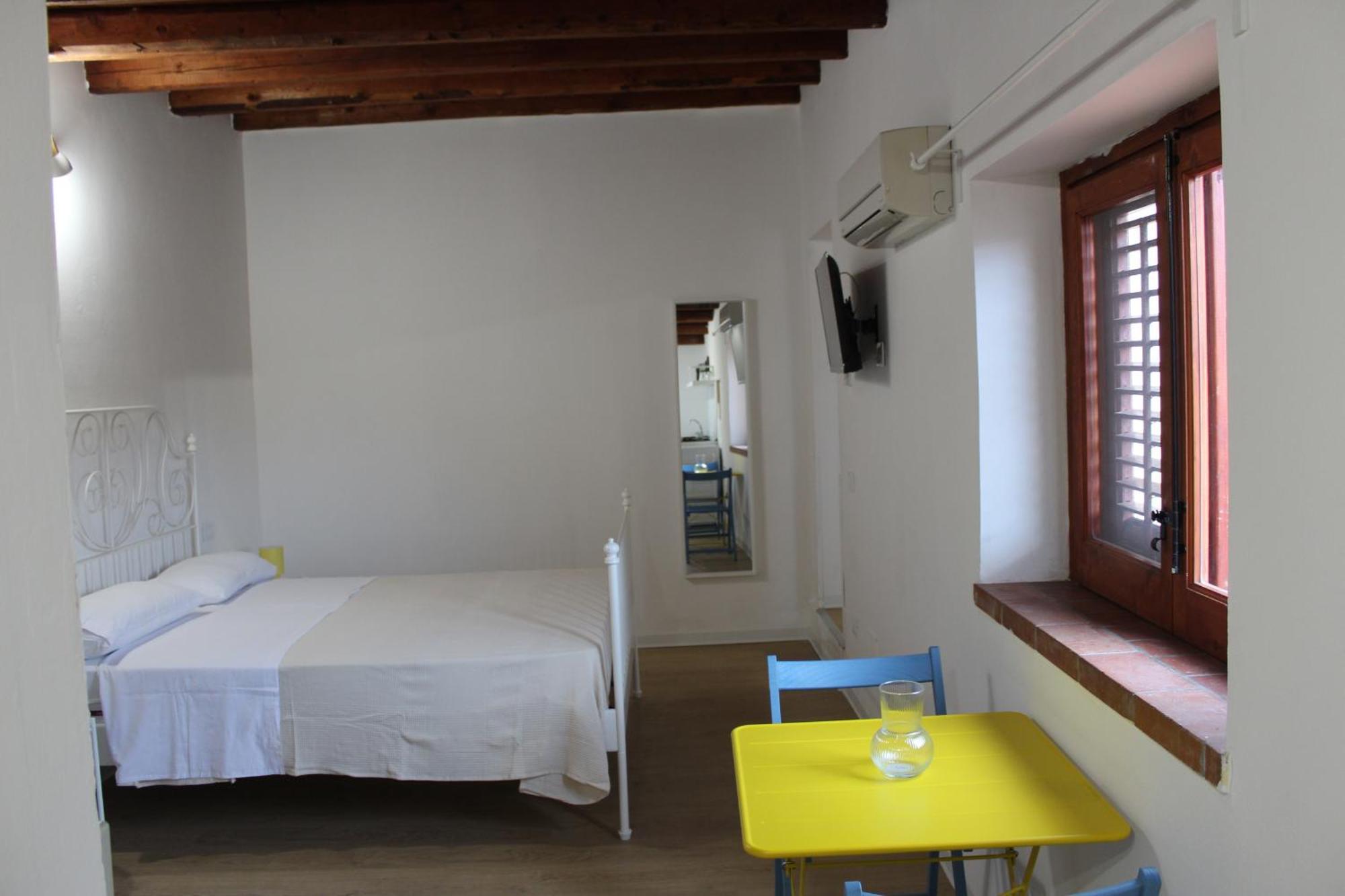 Terrasini 2000 Home Holidays Buitenkant foto