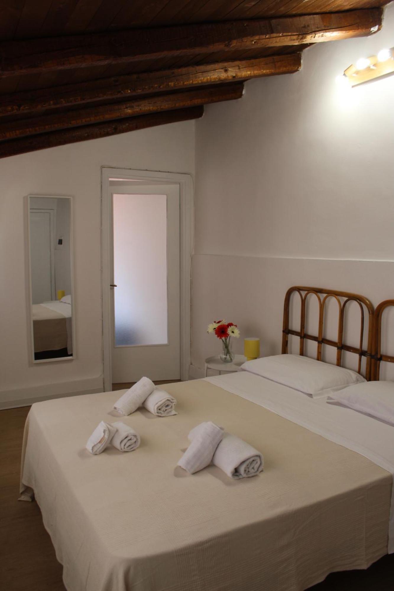 Terrasini 2000 Home Holidays Buitenkant foto